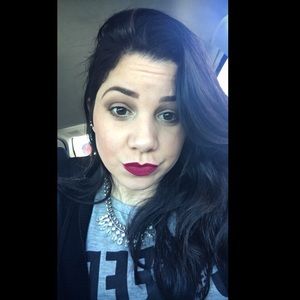 Meet your Posher, Wilmary